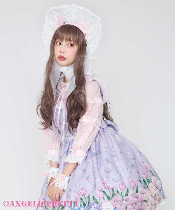 トップスh.naotoキャミソールとAngelic pretty スカート