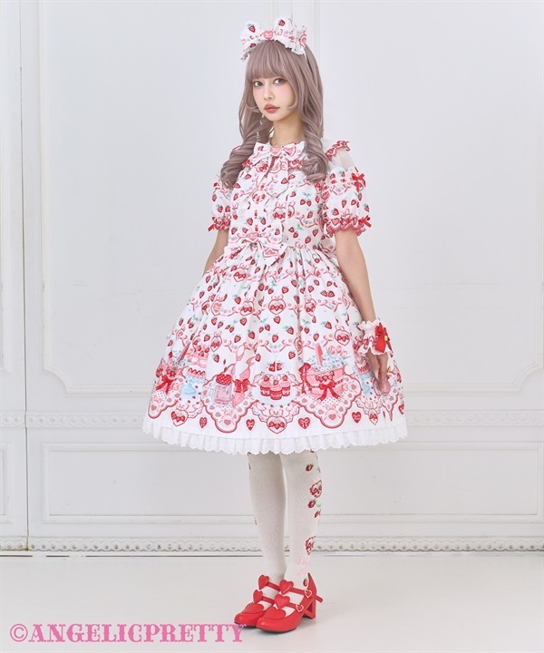 Strawberry Cake Partyワンピース